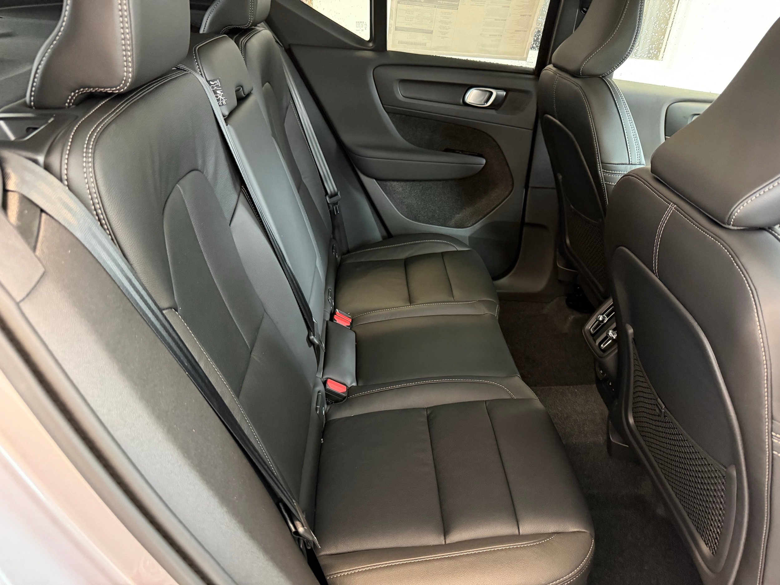 New 2026 Volvo XC40 B5 Plus w/ Protection Package Premier AWD/4WD image 29
