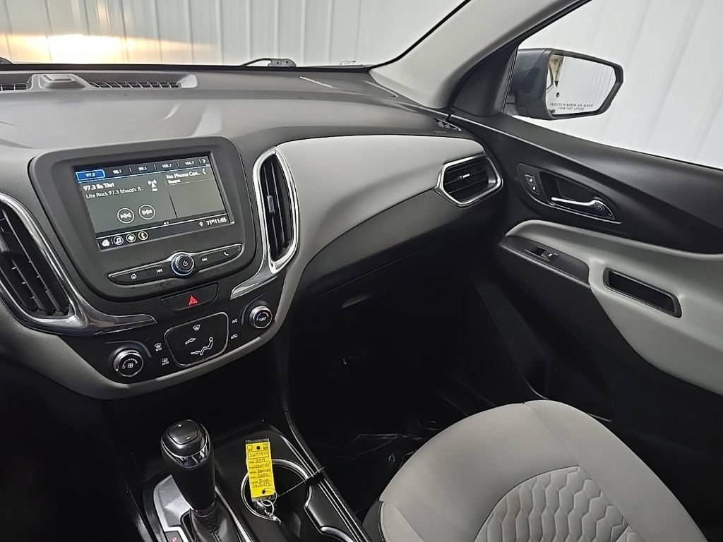 Used 2019 Chevrolet Equinox LS w/ LS Convenience Package image 21