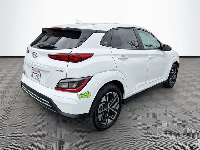 Used 2023 Hyundai Kona SE FWD image 7
