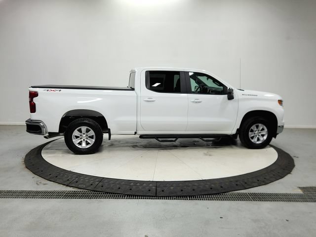 Used 2025 Chevrolet Silverado 1500 LT w/ Work Truck Package AWD/4WD image 9