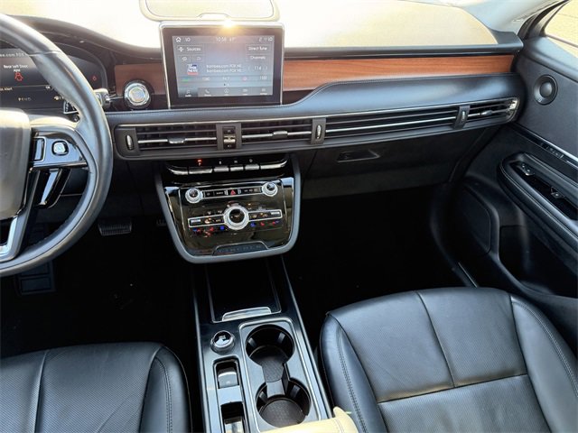 Certified 2022 Lincoln Corsair Reserve w/ Equipment Group 201A image 16