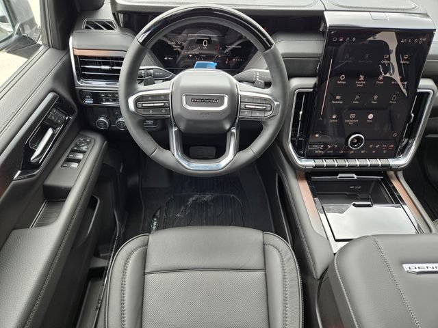 New 2026 GMC Yukon XL Denali w/ Denali Reserve Package RWD image 10