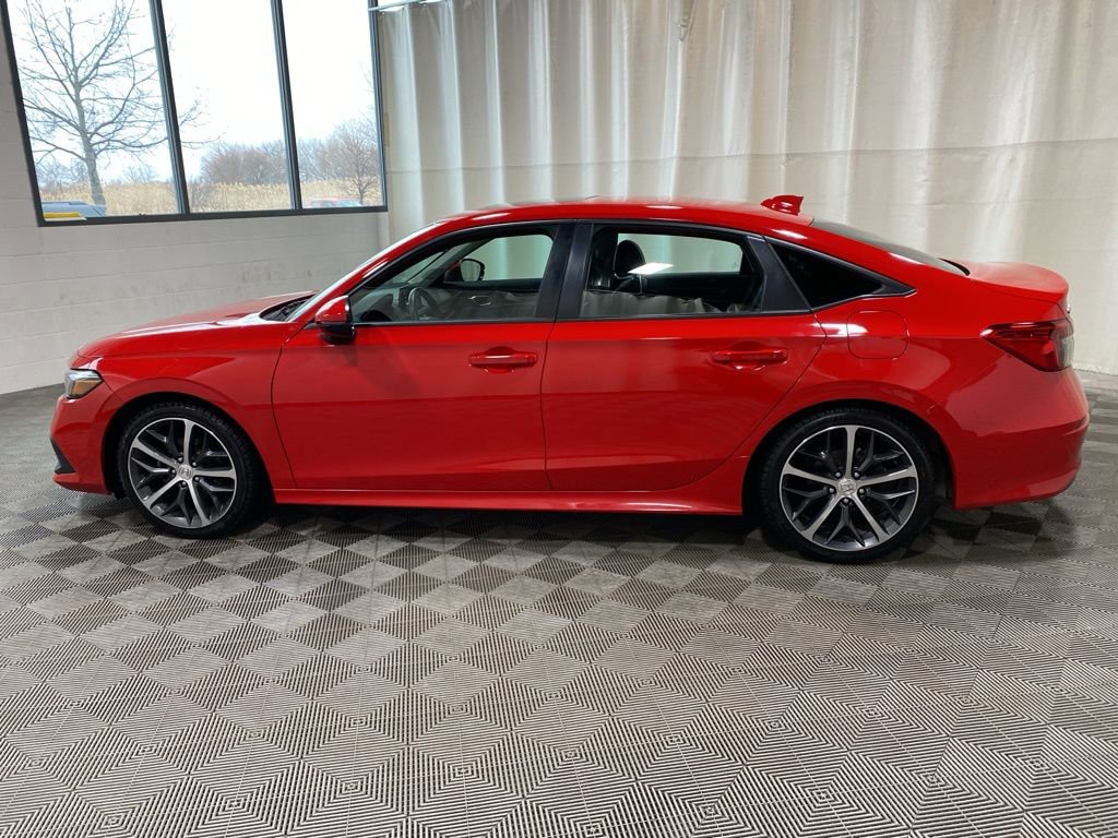 Used 2024 Honda Civic Touring image 5