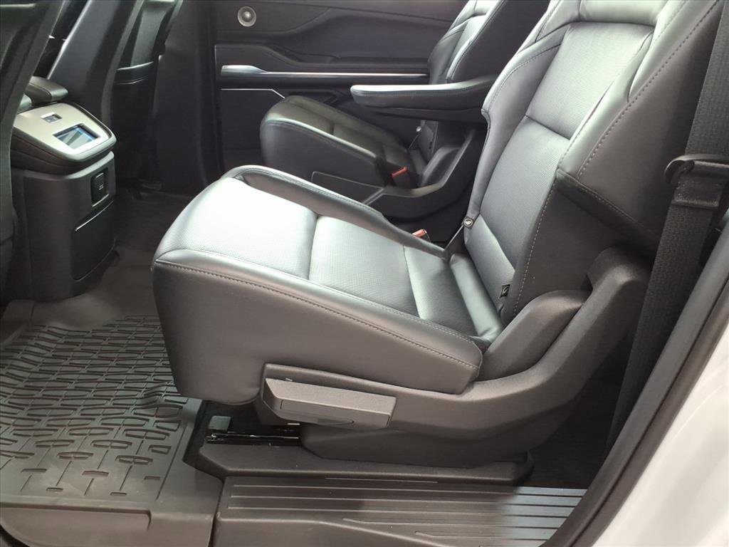 New 2025 Lincoln Navigator L Reserve image 13