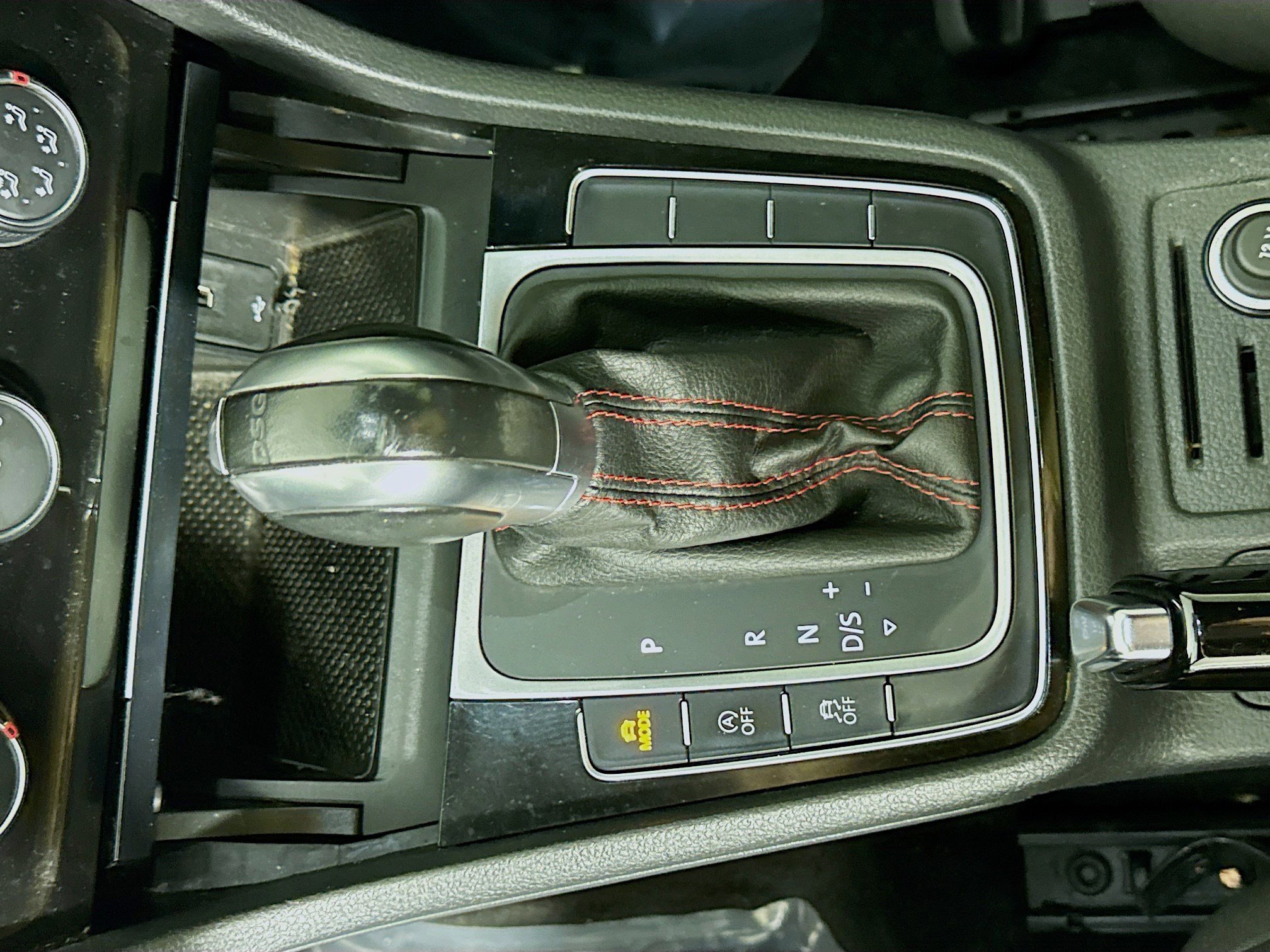 Used 2019 Volkswagen GTI Autobahn image 20