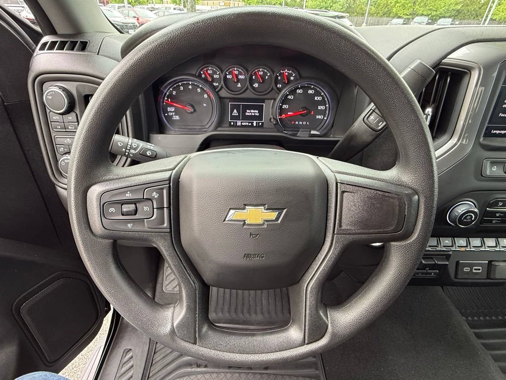 Used 2024 Chevrolet Silverado 1500 Custom AWD/4WD image 16