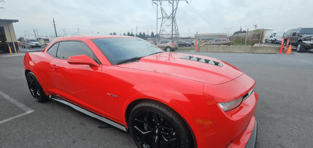 Used 2015 Chevrolet Camaro Z/28 RWD image 3