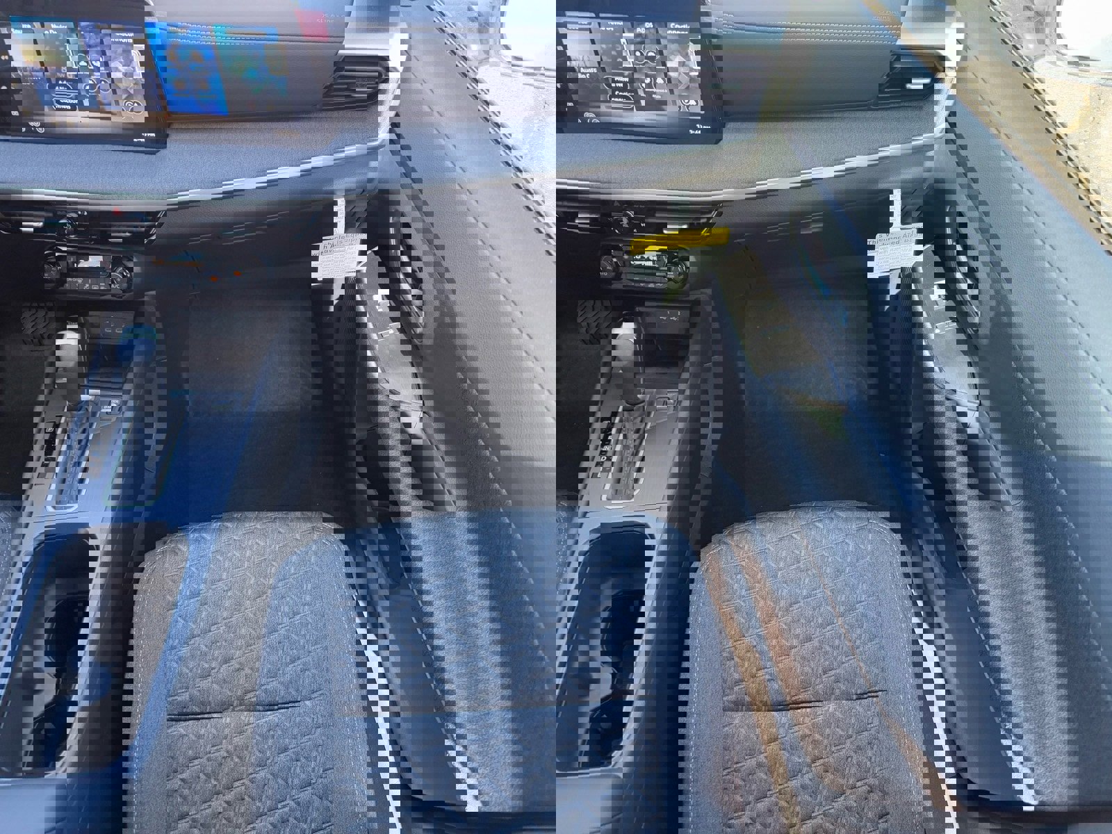 New 2026 Nissan Kicks SV w/ Cold Weather Package image 15