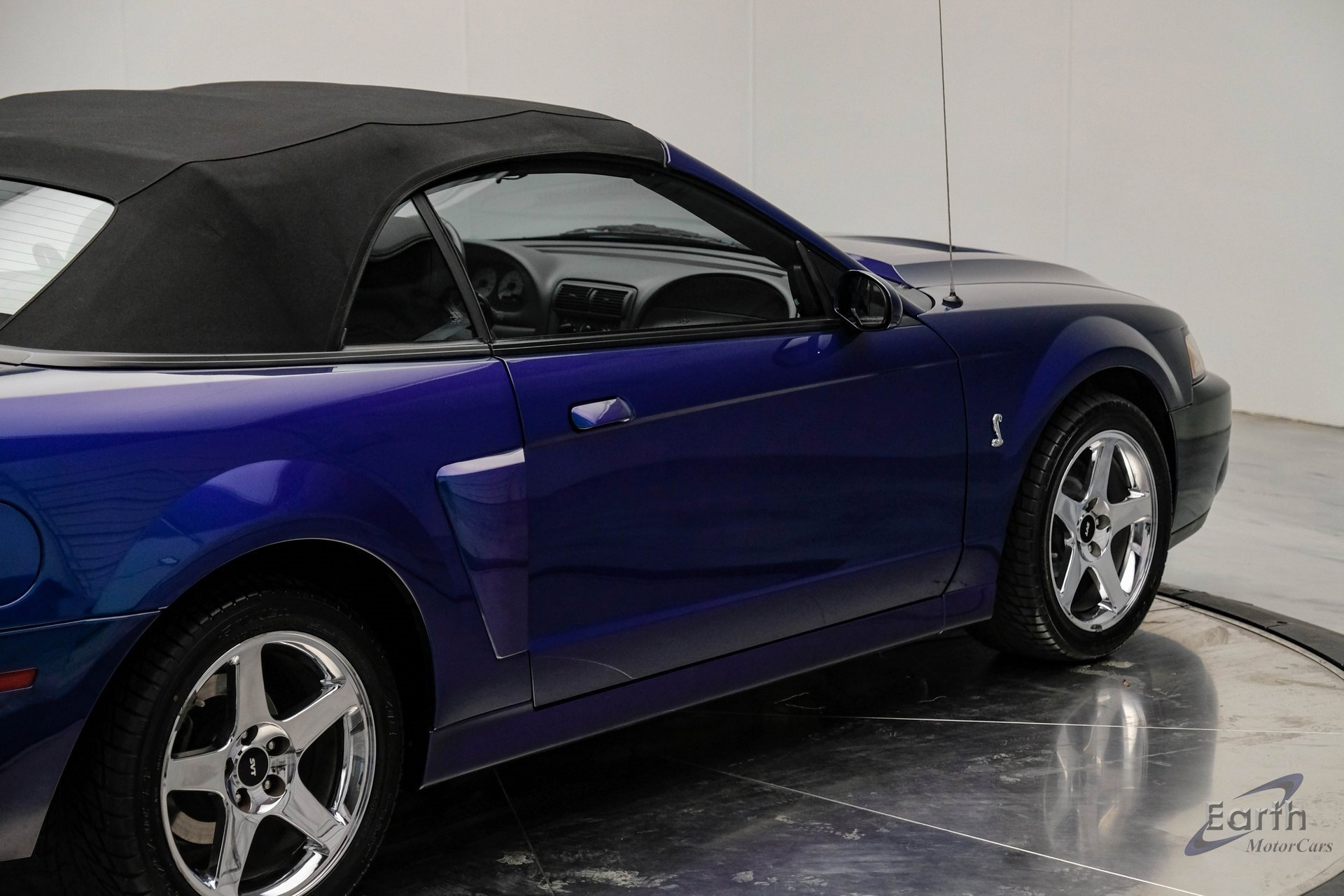 Used 2004 Ford Mustang Cobra image 20