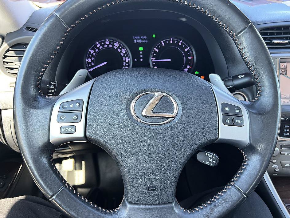 Used 2012 Lexus IS 250C w/ Luxury Pkg RWD image 22