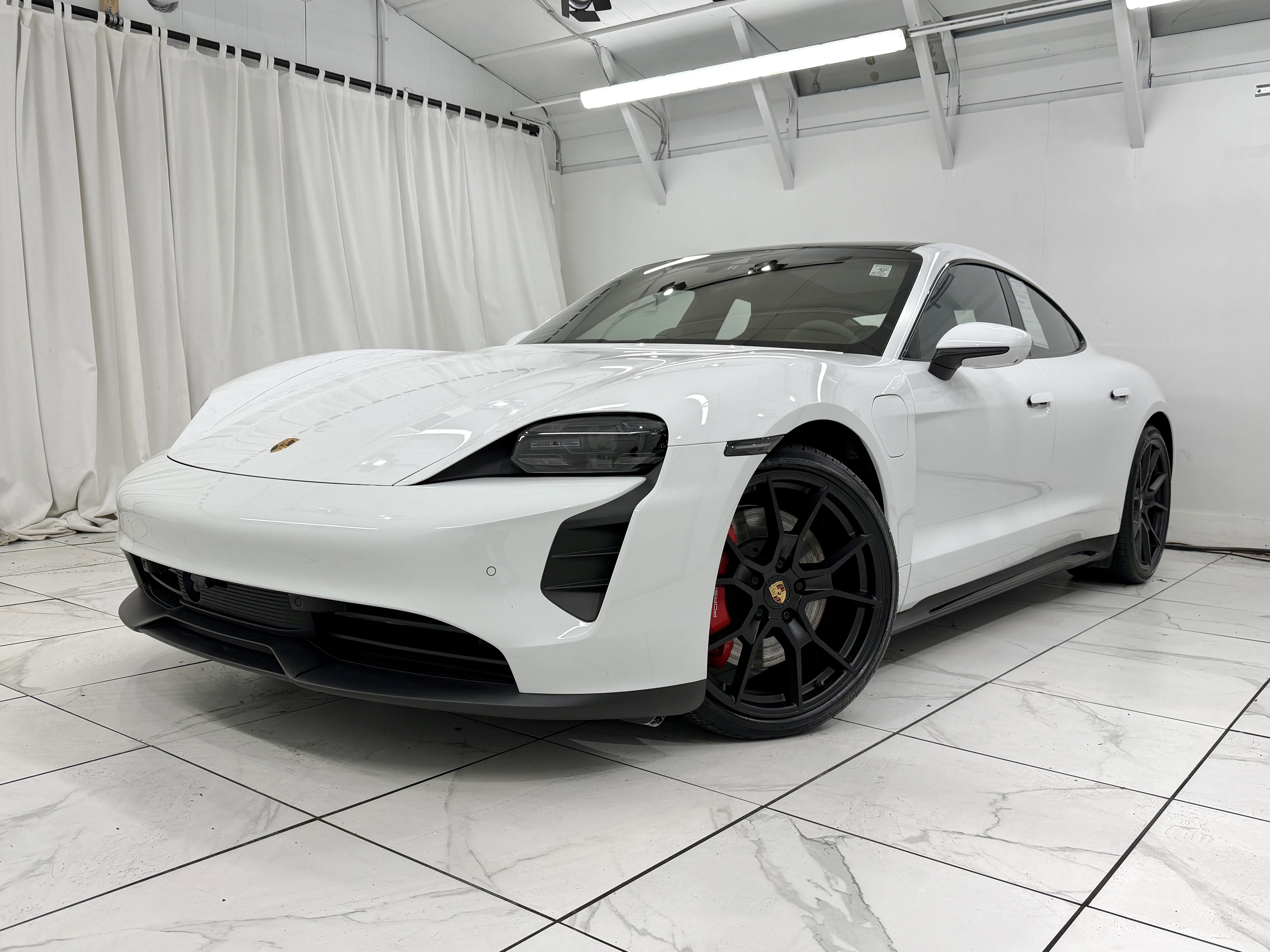 Certified 2024 Porsche Taycan GTS image 7