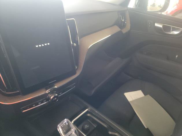 Used 2026 Volvo XC60 B5 Plus AWD/4WD image 10
