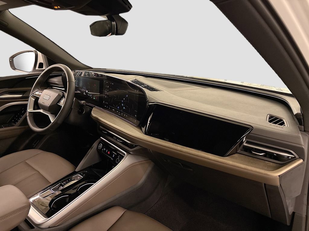 New 2025 Audi Q5 Premium image 14