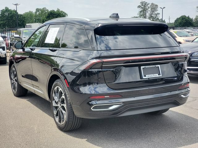 Certified 2024 Lincoln Nautilus Reserve w/ Equipment Group 202A AWD/4WD image 3