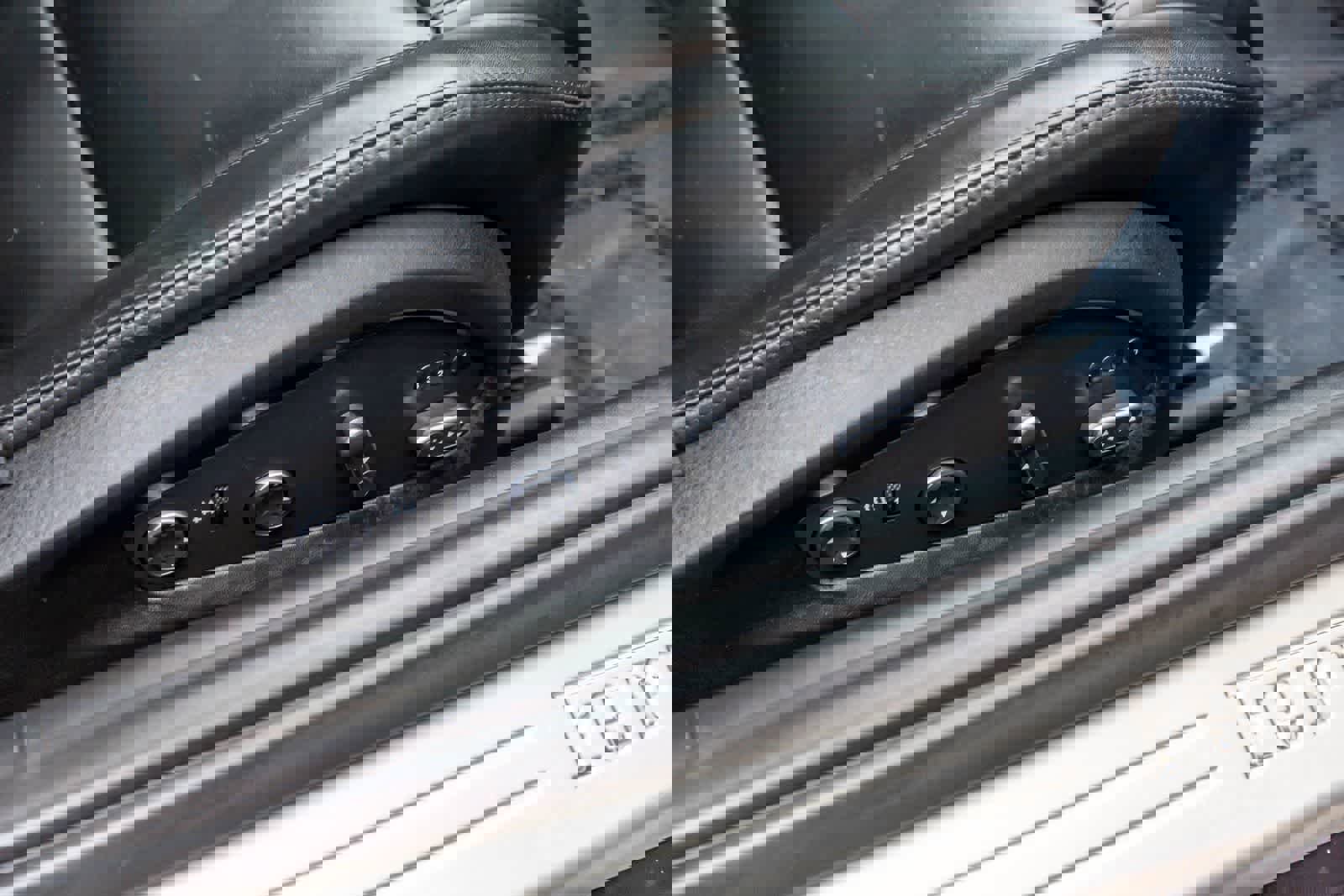 Used 2015 Ferrari FF image 46