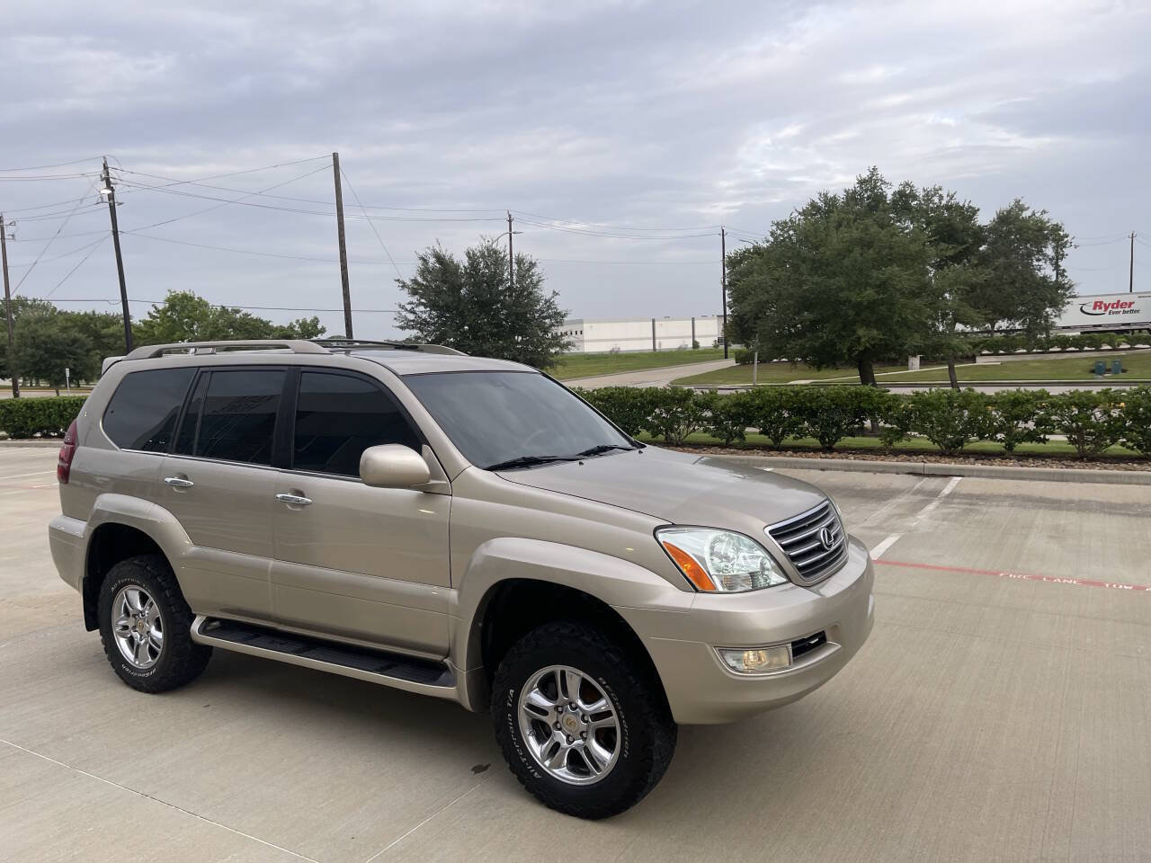 Used 2005 Lexus GX 470 AWD/4WD image 3