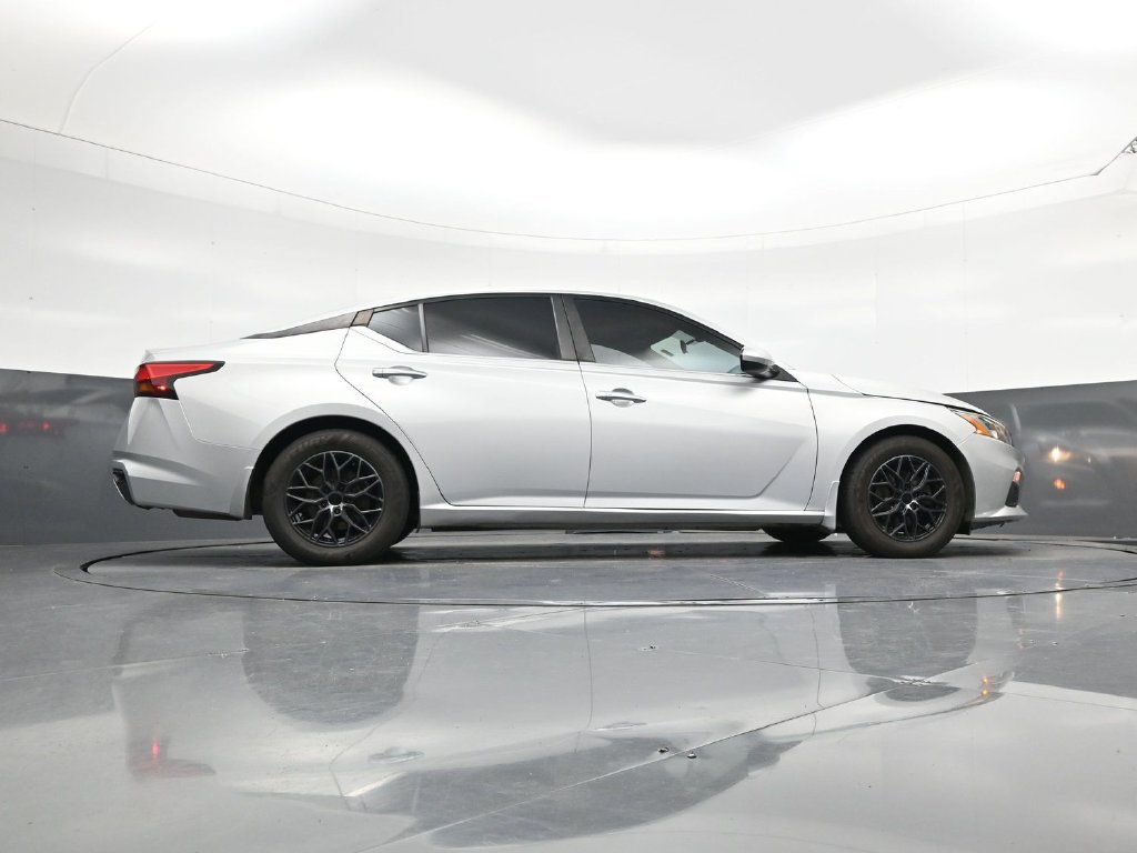 Used 2020 Nissan Altima 2.5 S FWD image 26