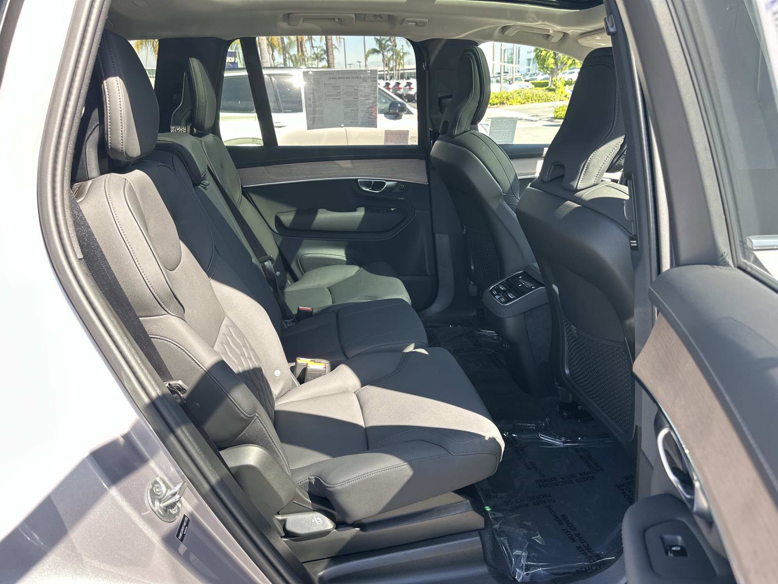 Certified 2026 Volvo XC90 B5 Plus image 25