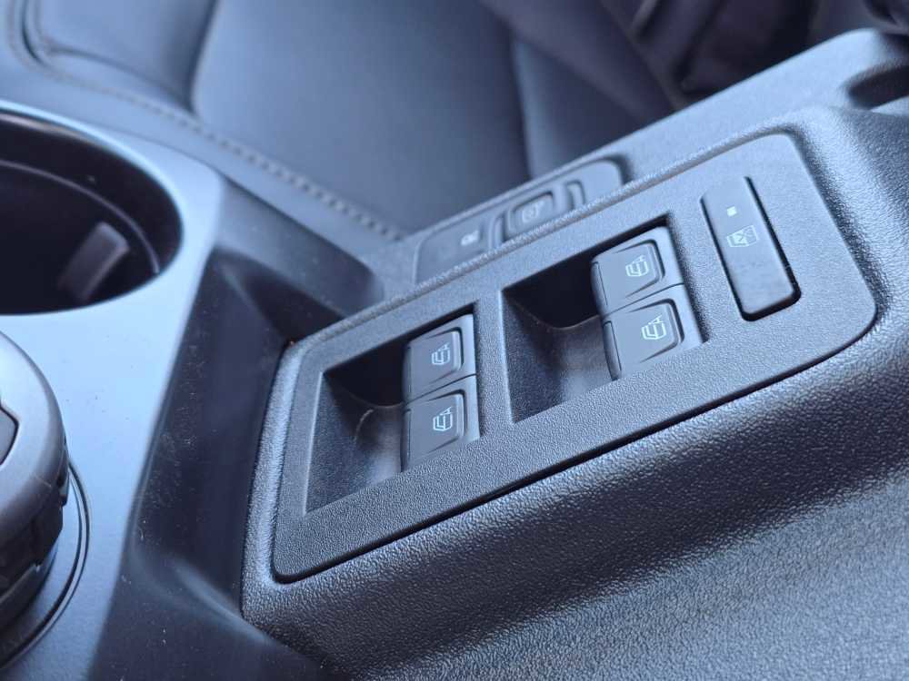 New 2026 Ford Bronco Badlands image 18