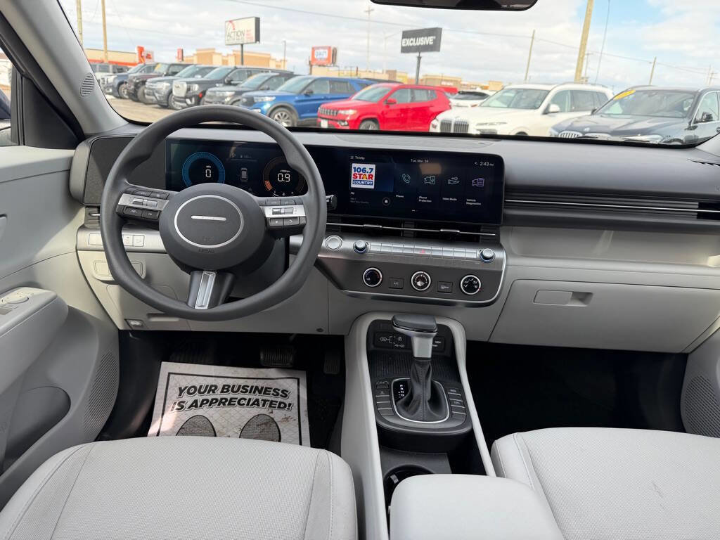 Used 2024 Hyundai Kona SE AWD/4WD image 33