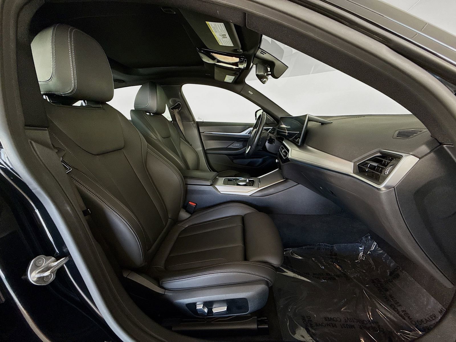 Certified 2023 BMW i4 eDrive35 w/ Premium Package RWD image 29
