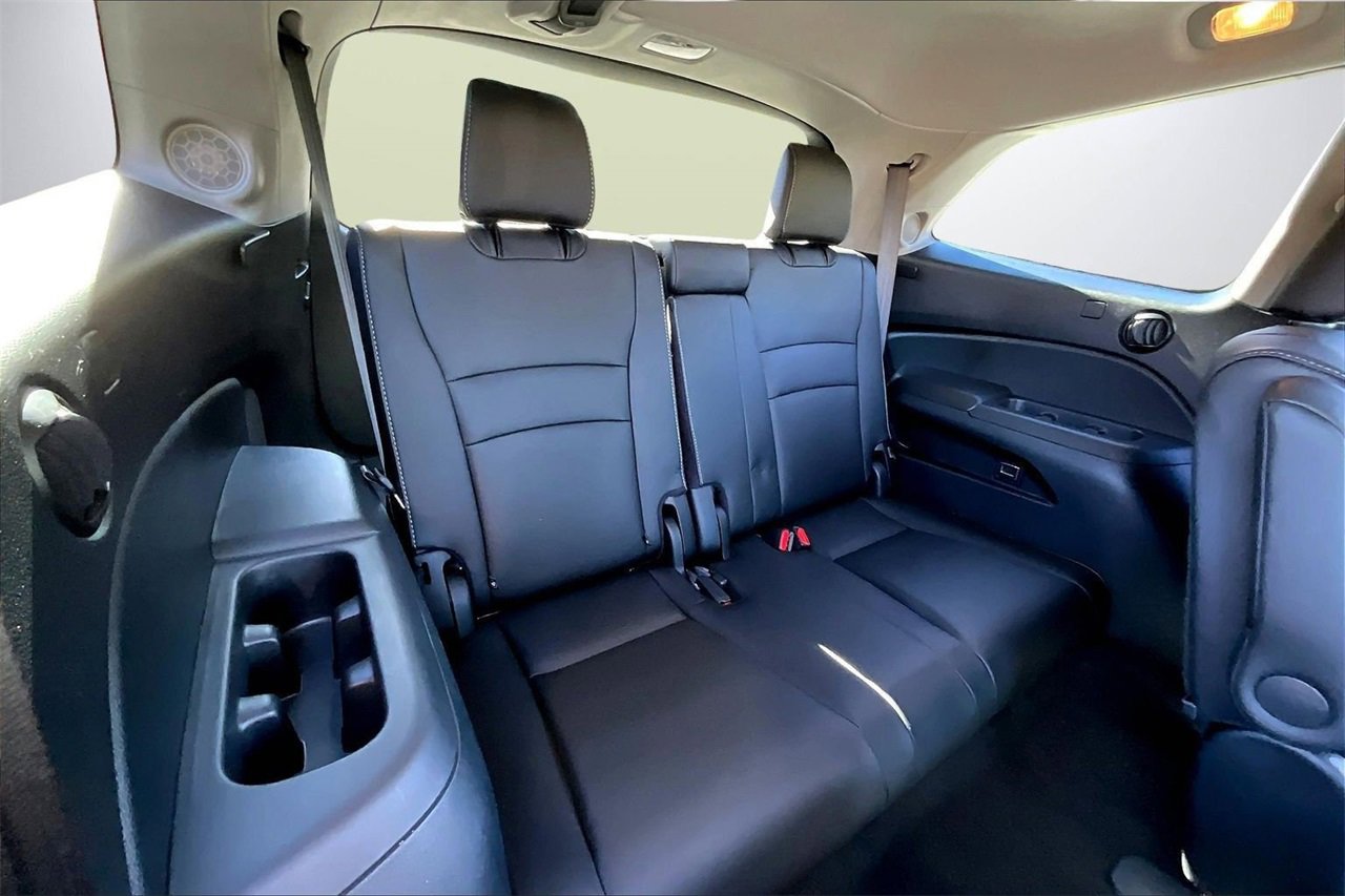 Used 2022 Honda Pilot Elite image 25