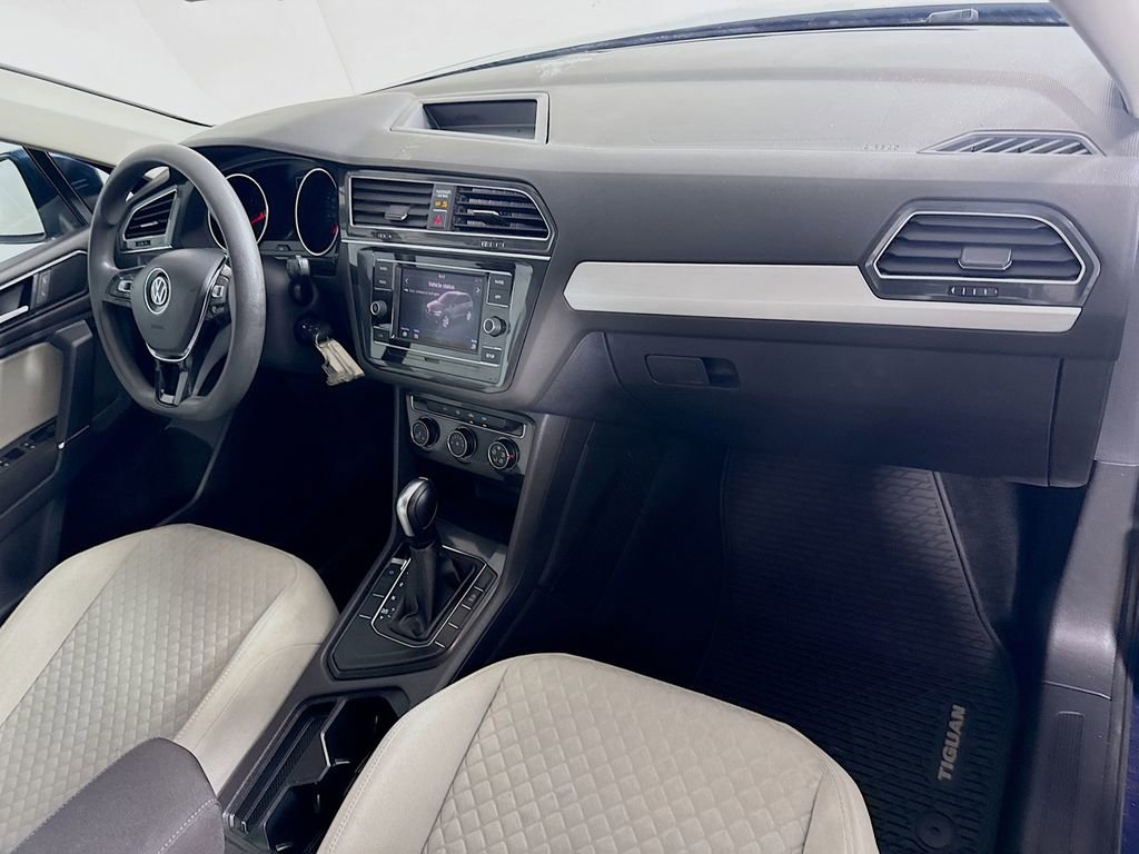 Used 2018 Volkswagen Tiguan S FWD image 28