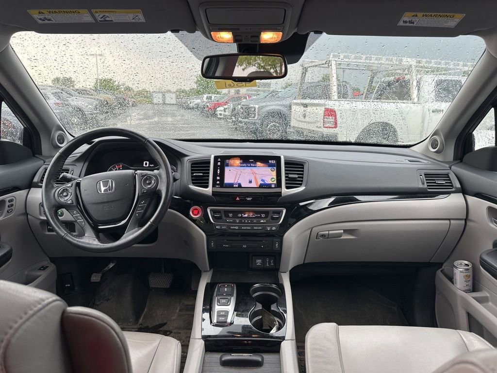 Used 2018 Honda Pilot Touring image 20