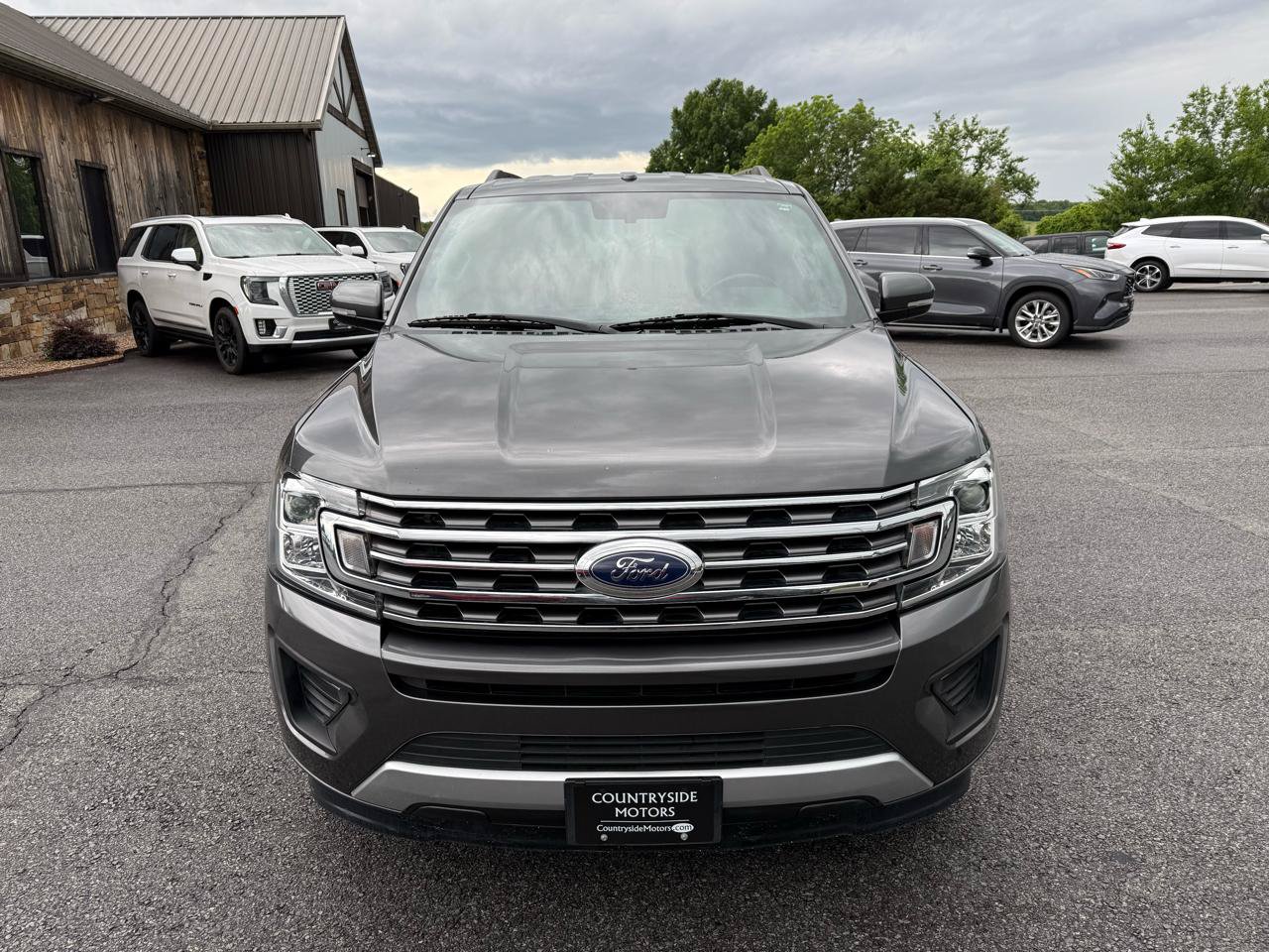 Used 2019 Ford Expedition XLT w/ Equipment Group 201A RWD image 10