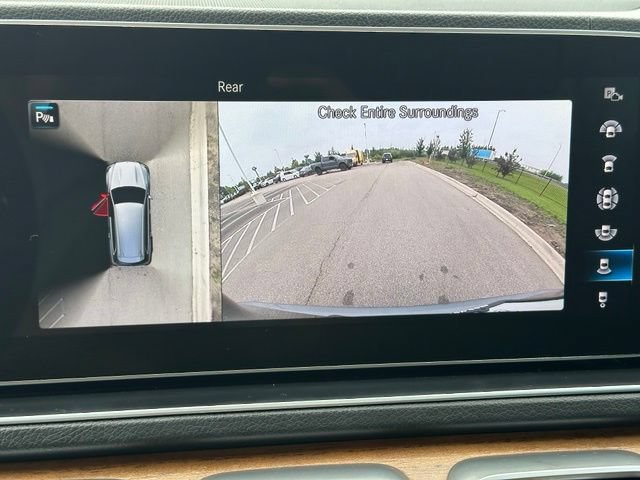 Used 2023 Mercedes-Benz GLS 450 4MATIC image 59