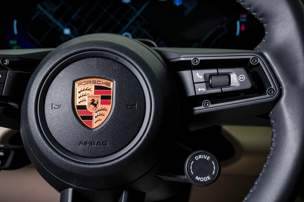 New 2026 Porsche Macan 4 Electric AWD/4WD image 19