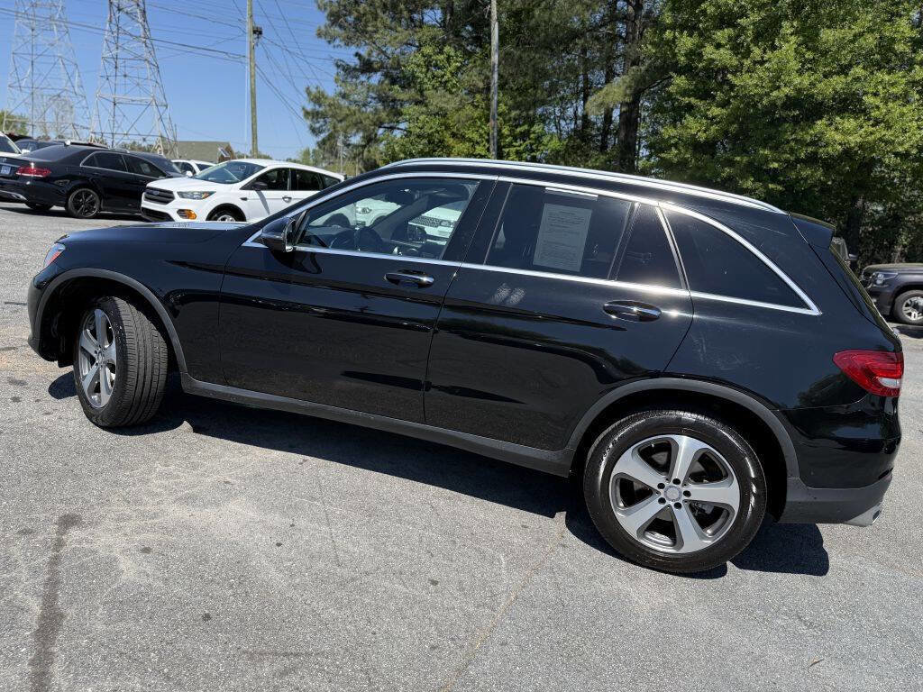 Used 2017 Mercedes-Benz GLC 300 w/ Premium 1 Package image 7