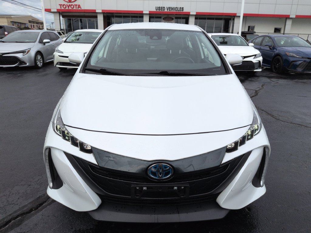 Certified 2022 Toyota Prius Prime XLE FWD image 8