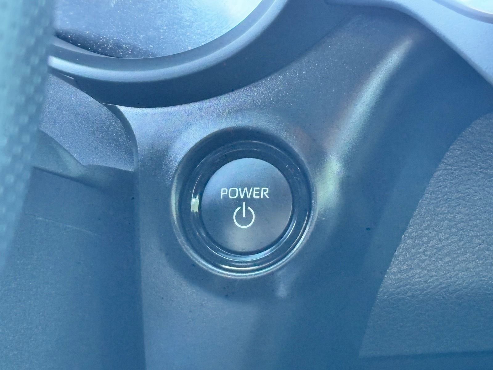 Used 2025 Toyota Sienna Limited image 26