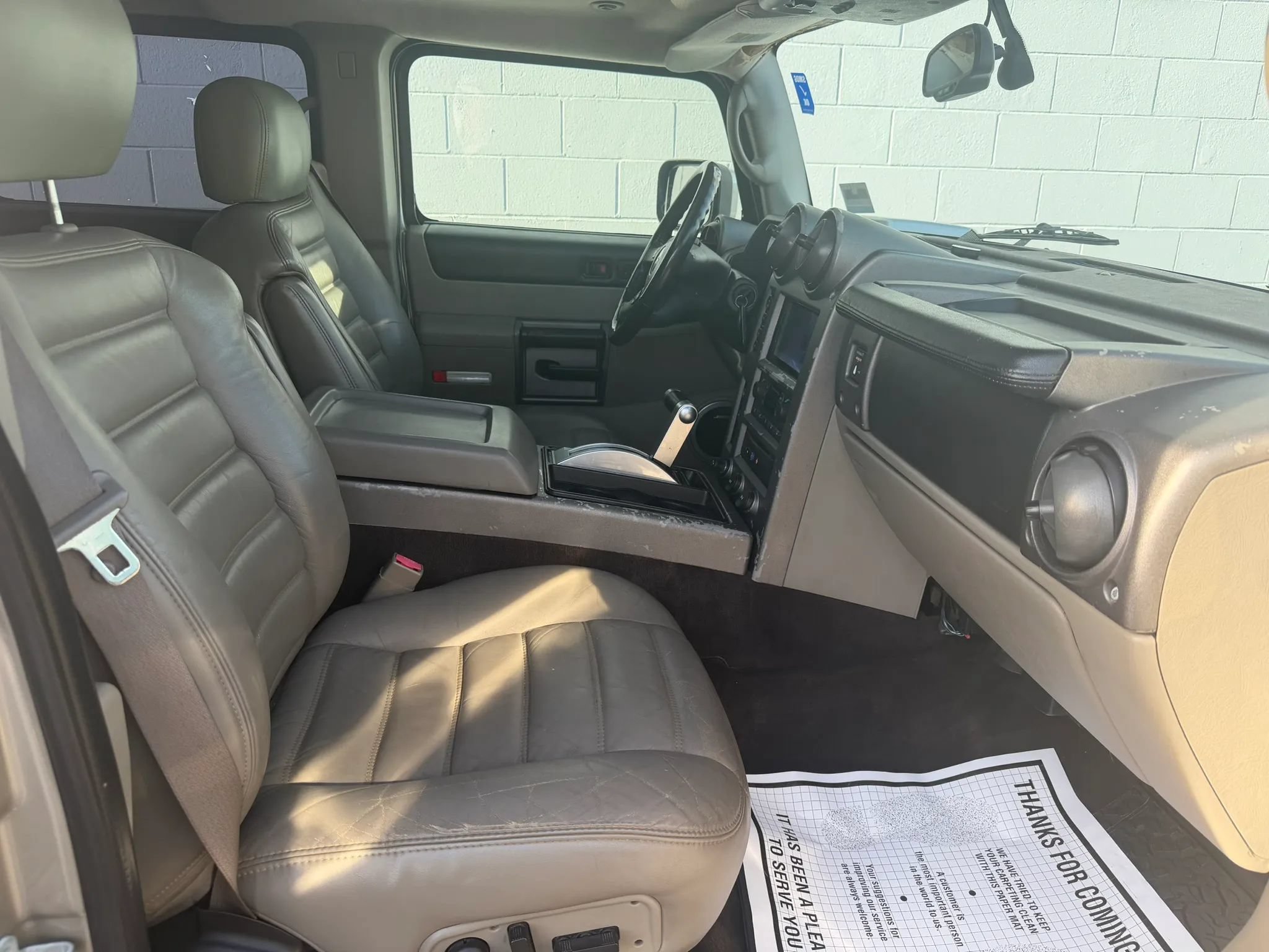 Used 2004 HUMMER H2 w/ Preferred Equipment Group AWD/4WD image 15