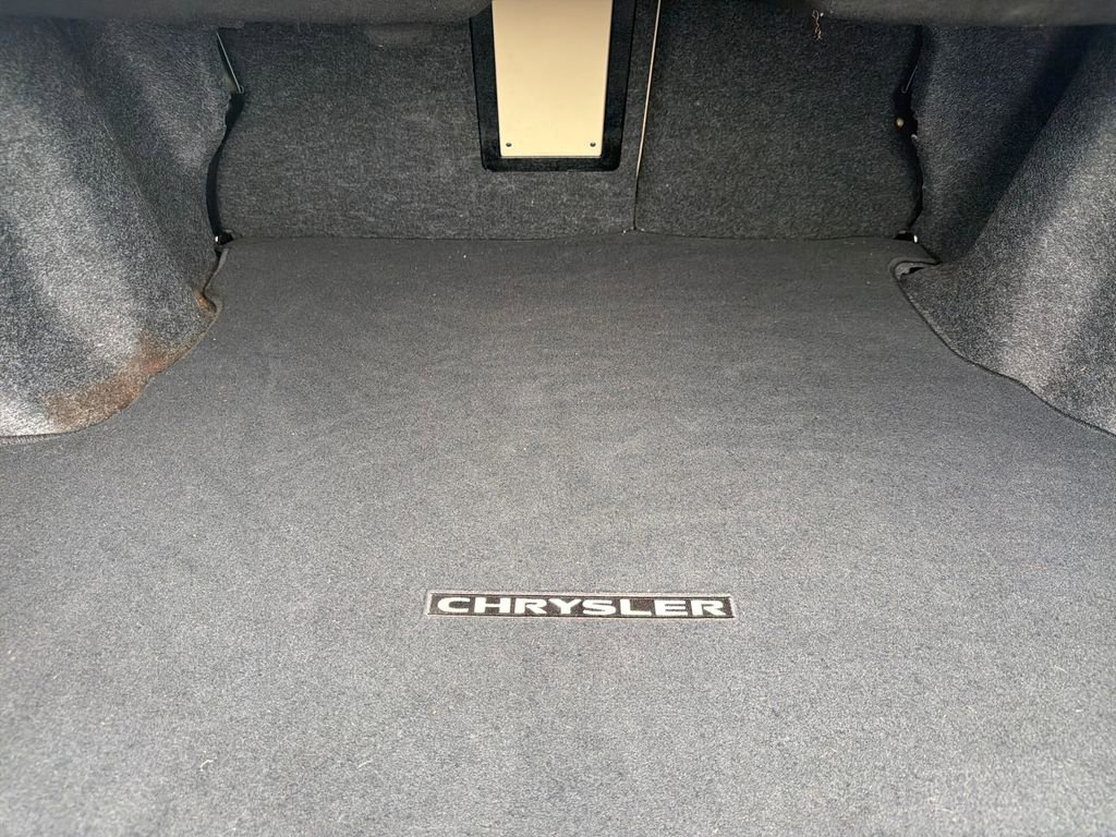 Used 2013 Chrysler 200 Limited FWD image 13