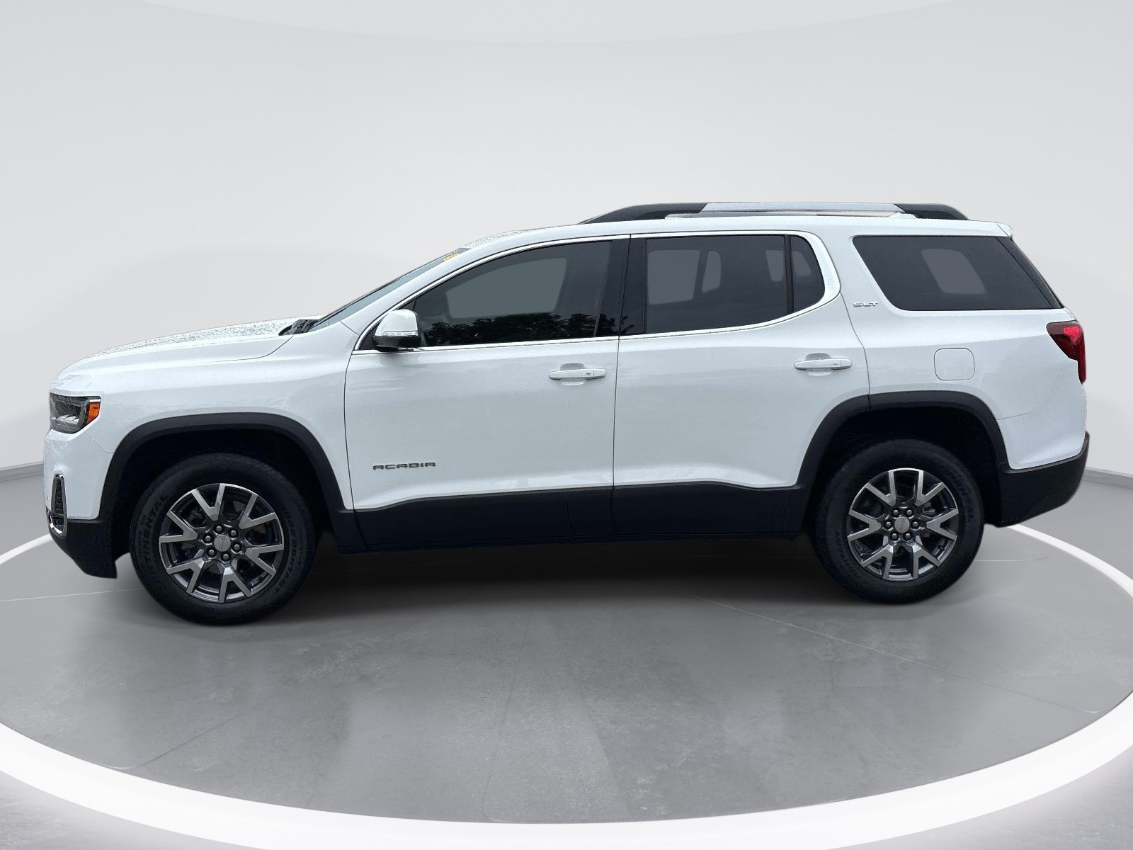Used 2023 GMC Acadia SLT w/ Technology Package FWD image 5