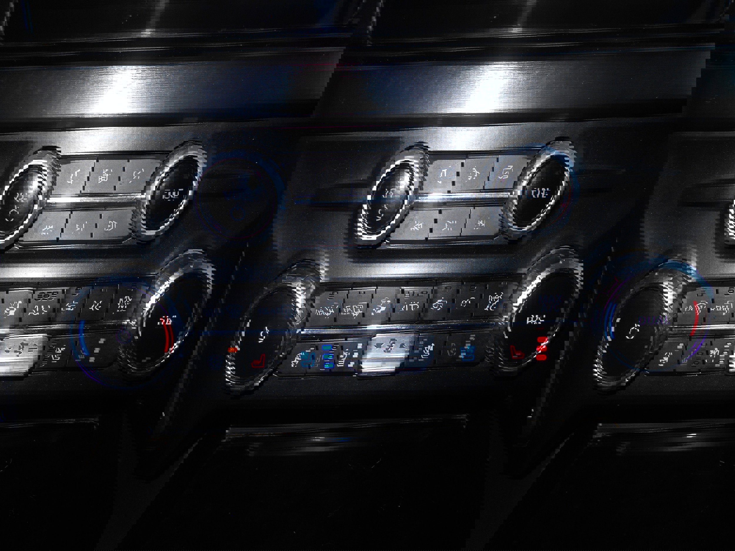 Used 2023 Ford F350 Lariat w/ Lariat Ultimate Package image 22