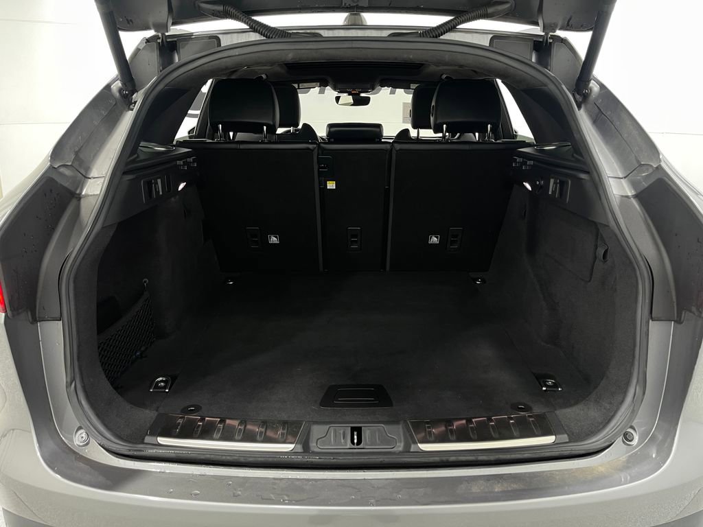 Used 2020 Jaguar F-PACE Checkered Flag image 27