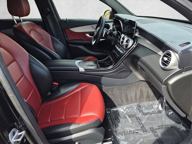 Used 2023 Mercedes-Benz GLC 300 4MATIC Coupe image 20