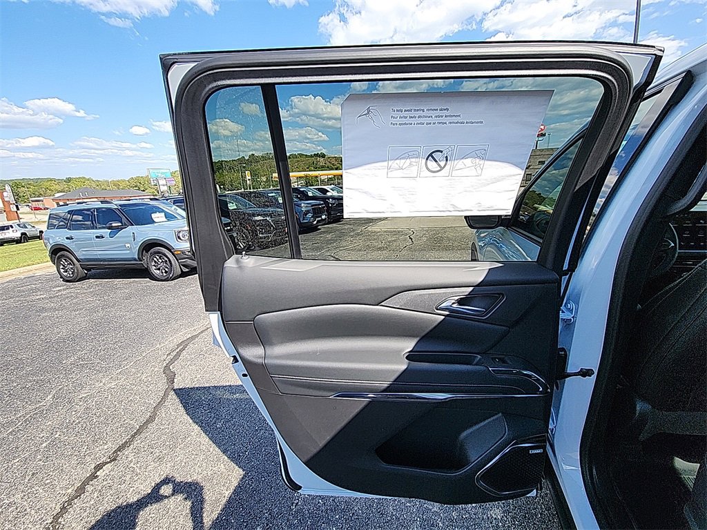 New 2026 Chevrolet Traverse LT w/ Enhanced Driving Package image 26
