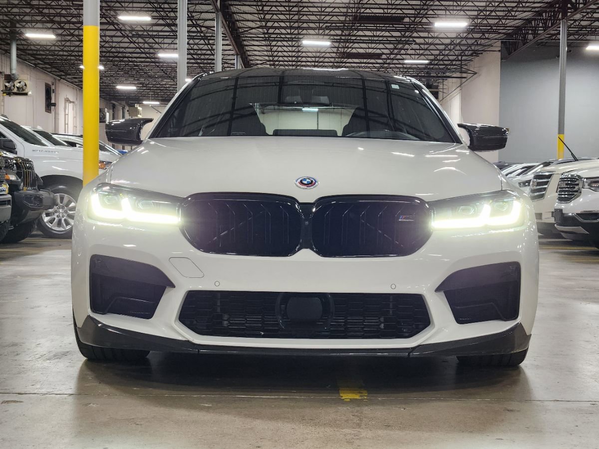 Used 2023 BMW M5 w/ Competition Package image 3