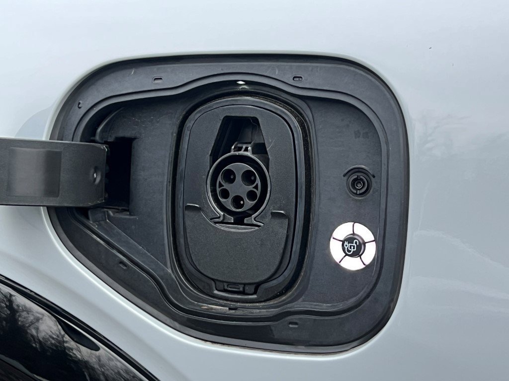 Used 2023 Ford Mustang Mach-E Premium image 9