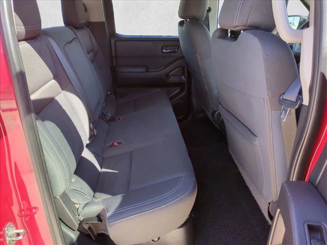 Used 2022 Nissan Frontier SV image 18