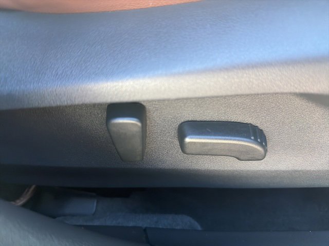 Used 2023 Subaru Outback Touring image 20