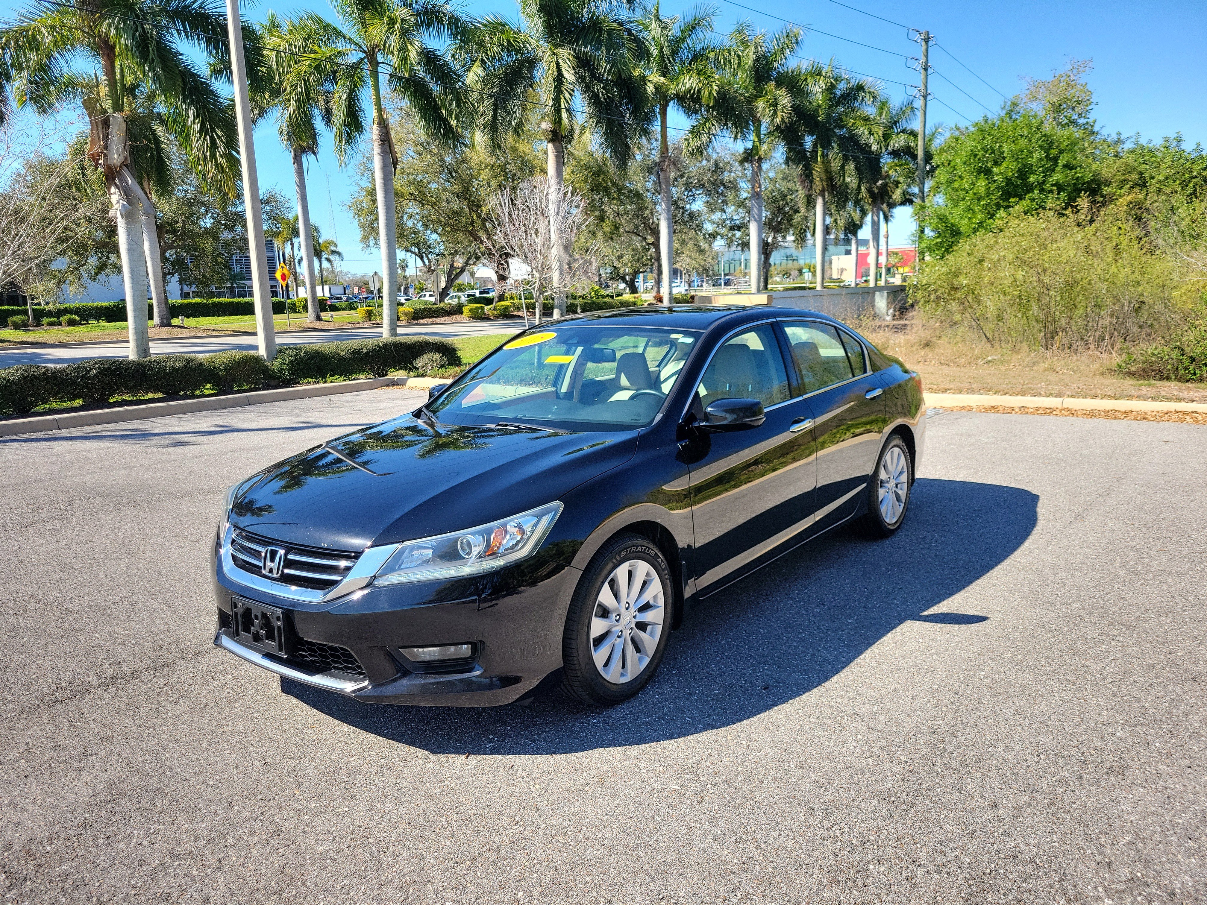 Used 2015 Honda Accord EX-L image 8