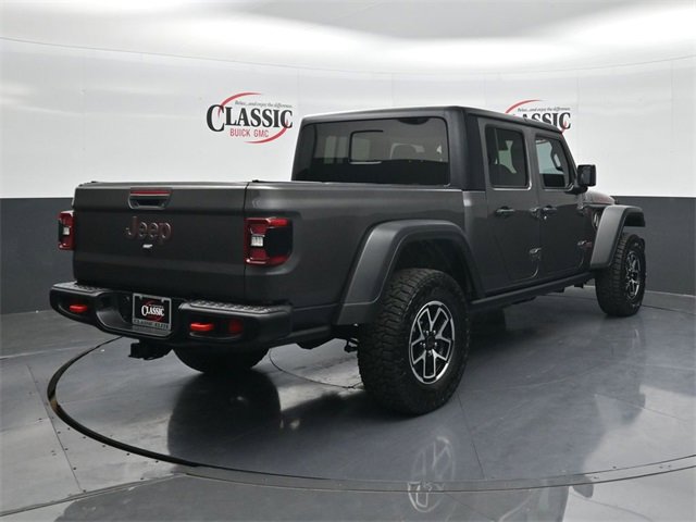 Used 2025 Jeep Gladiator Rubicon w/ Convenience Group image 7