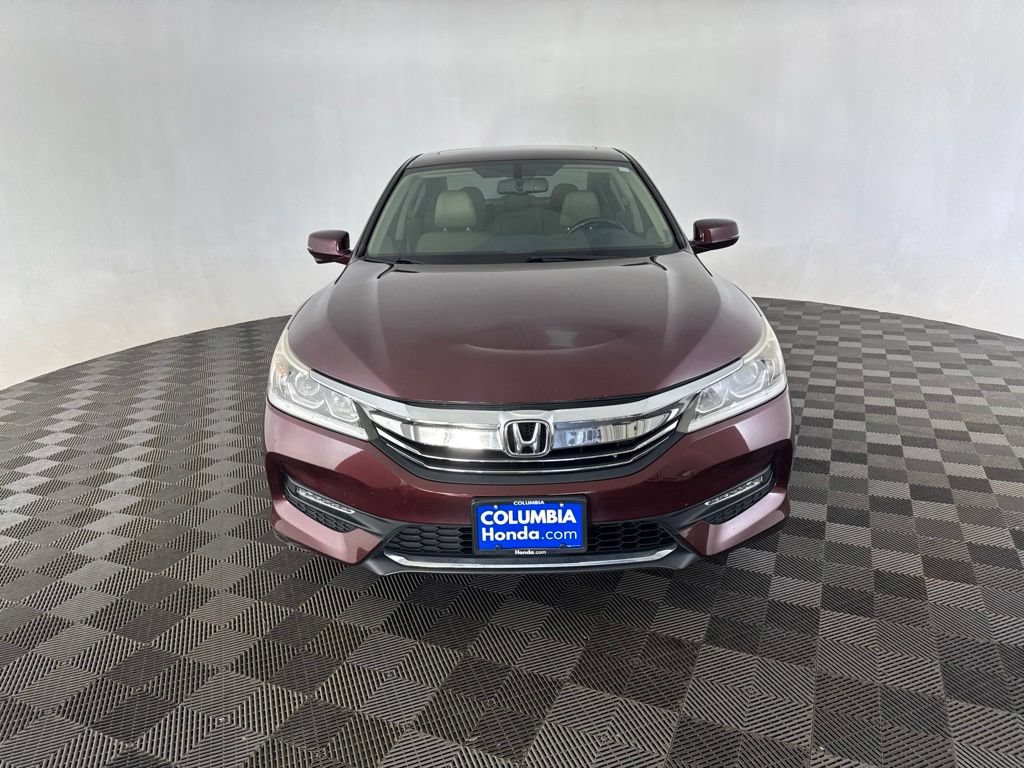Used 2017 Honda Accord EX-L image 2