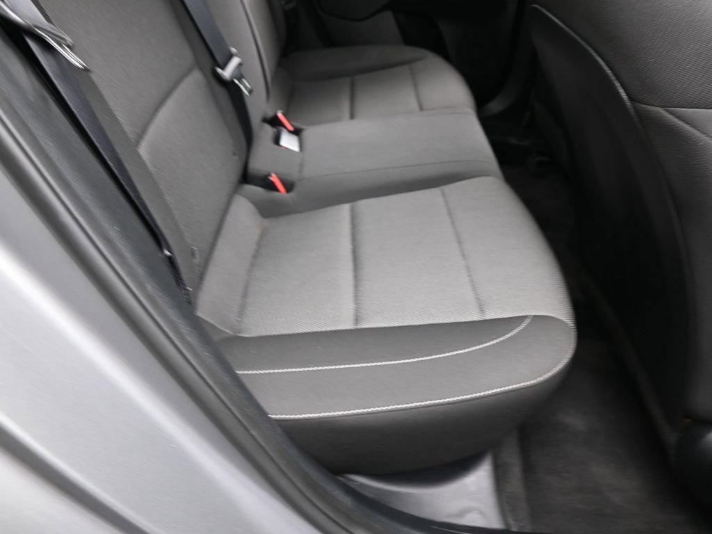 Used 2022 Kia Forte LXS image 32