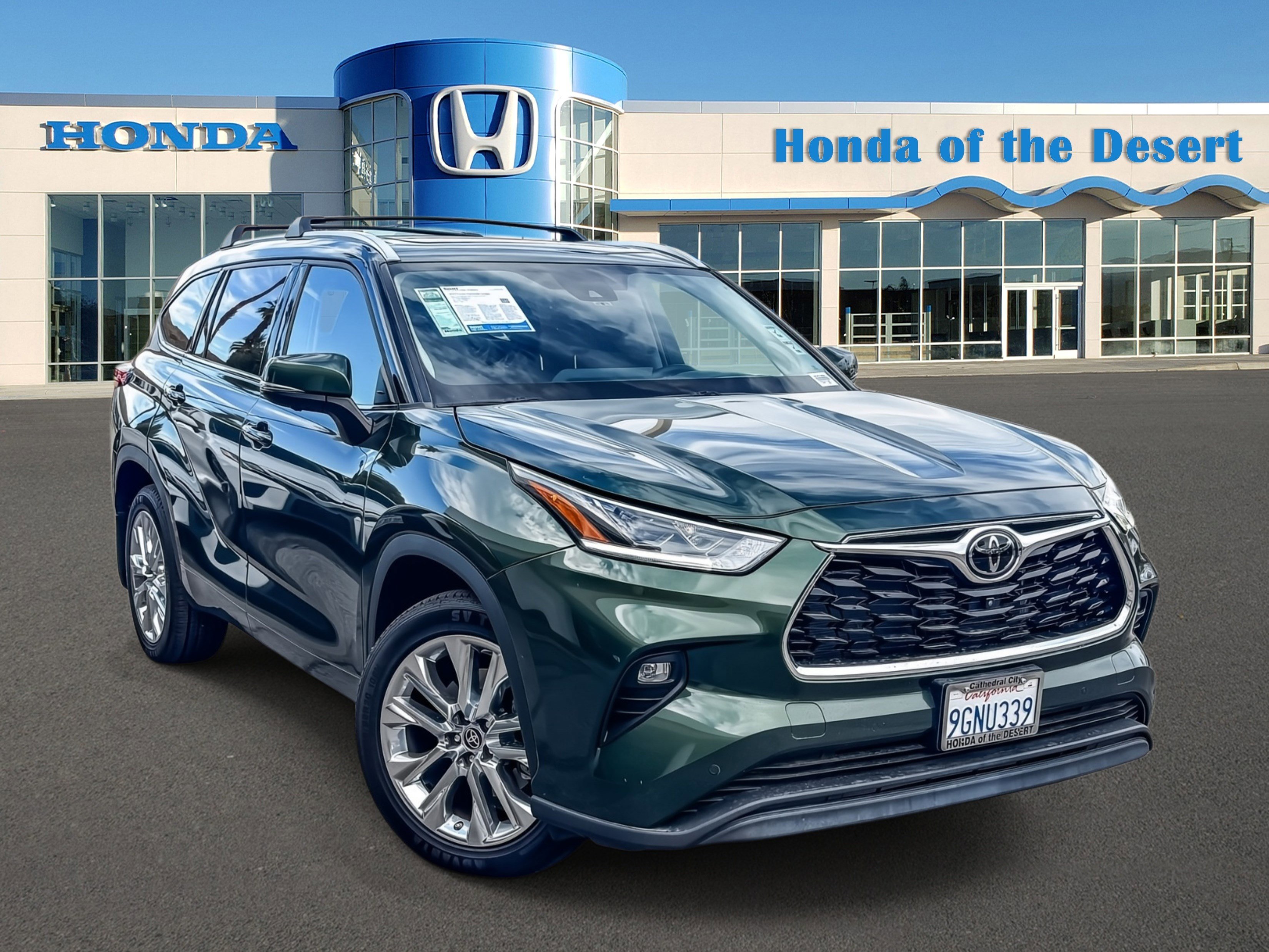 Used 2023 Toyota Highlander Limited